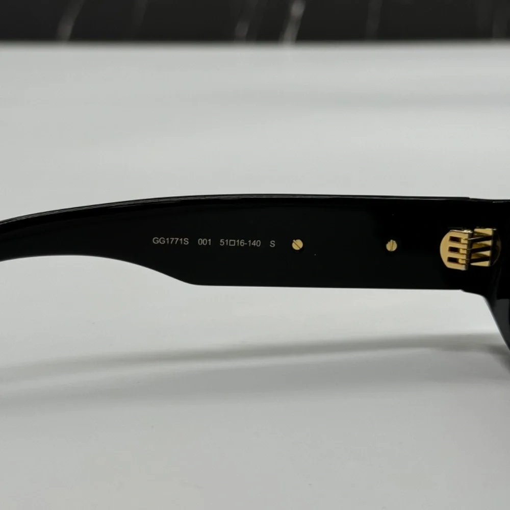 NEW GG1771S 001 GUCCI BLACK GREY GEOMETRIC WOMEN GUCCI SUNGLASSES